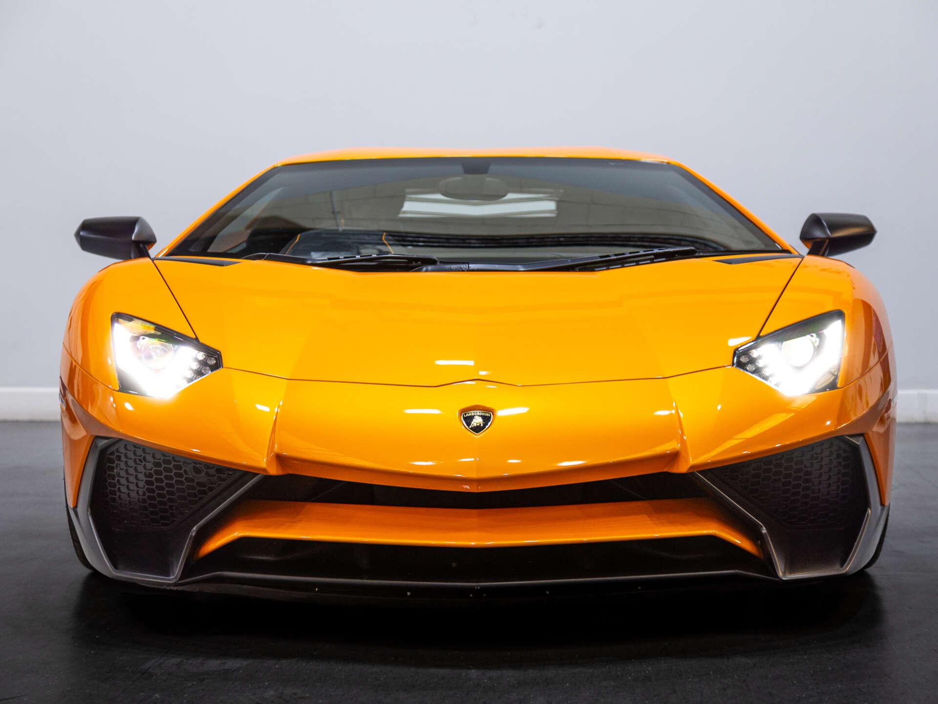 Lamborghini Aventador view 14
