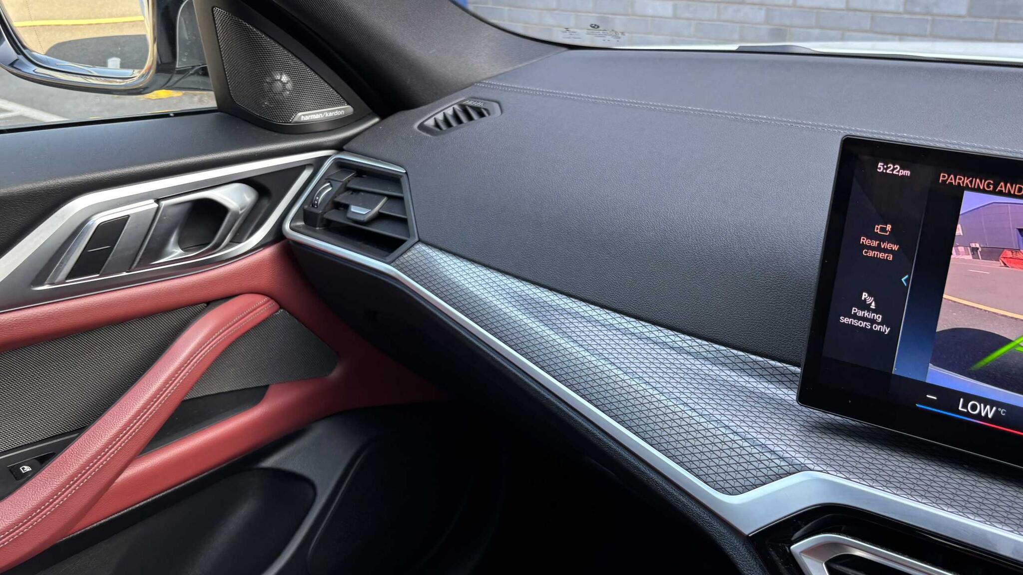 BMW i4 view 15