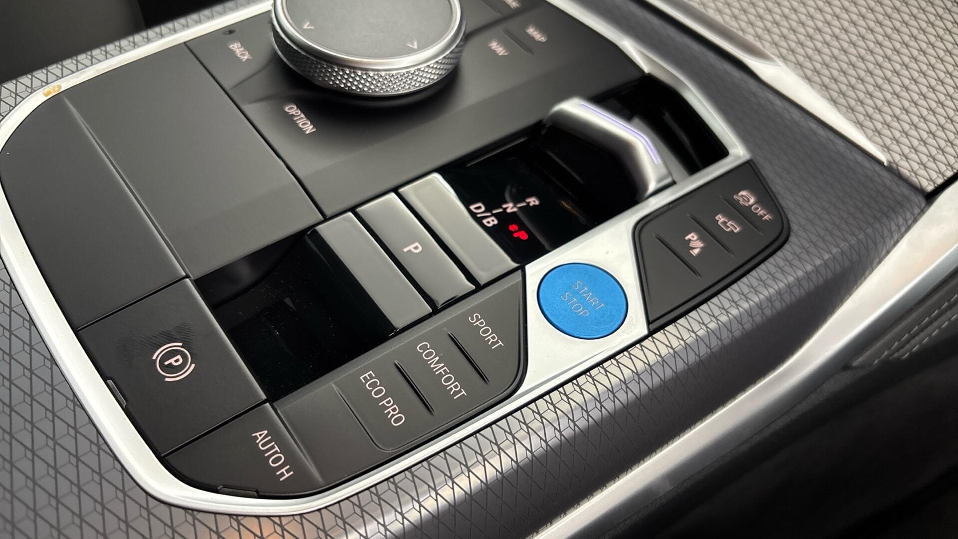 BMW i4 view 20