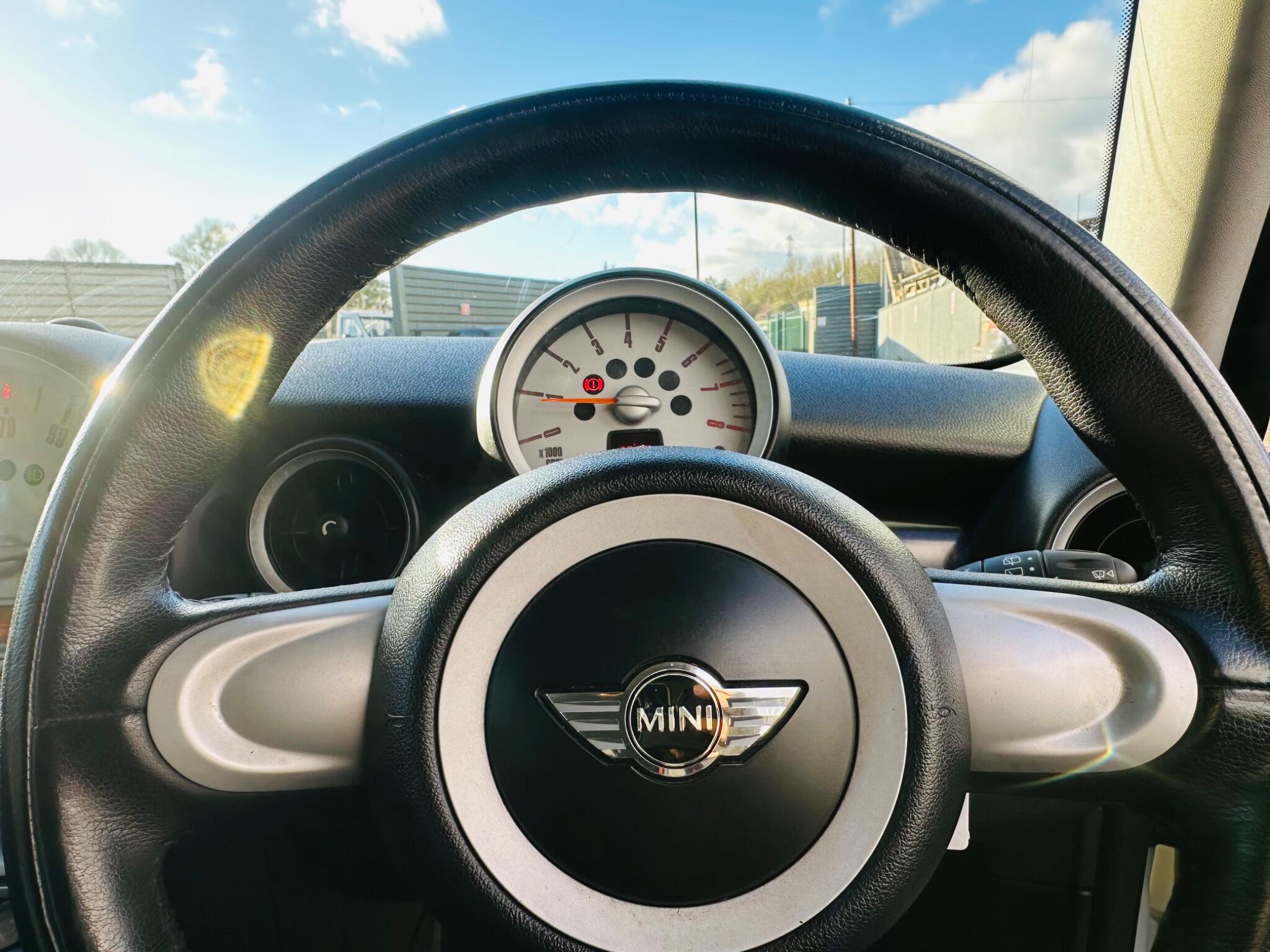 Mini Clubman view 40