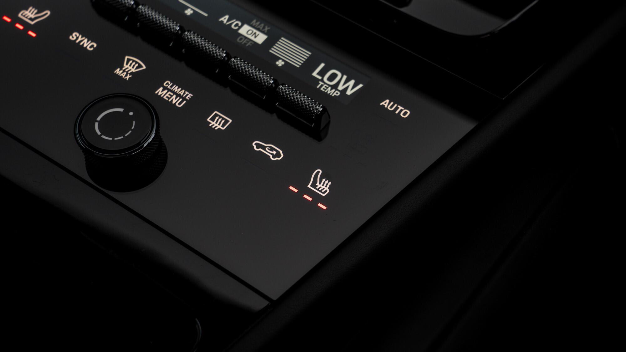 Porsche Cayenne view 50