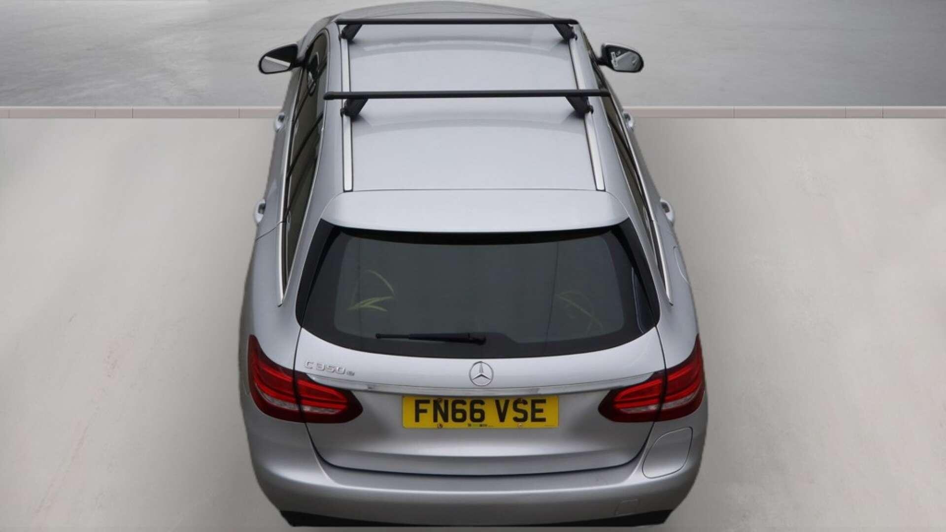 Mercedes-Benz C Class view 8
