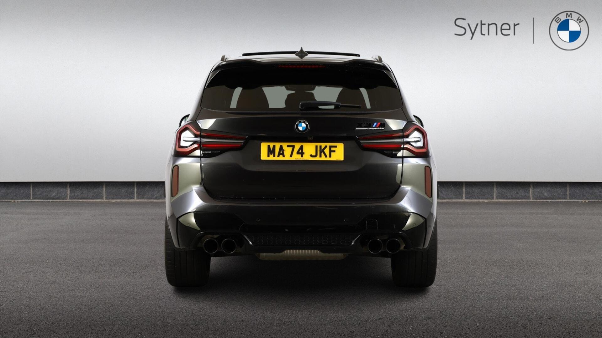 BMW X3 M view 15