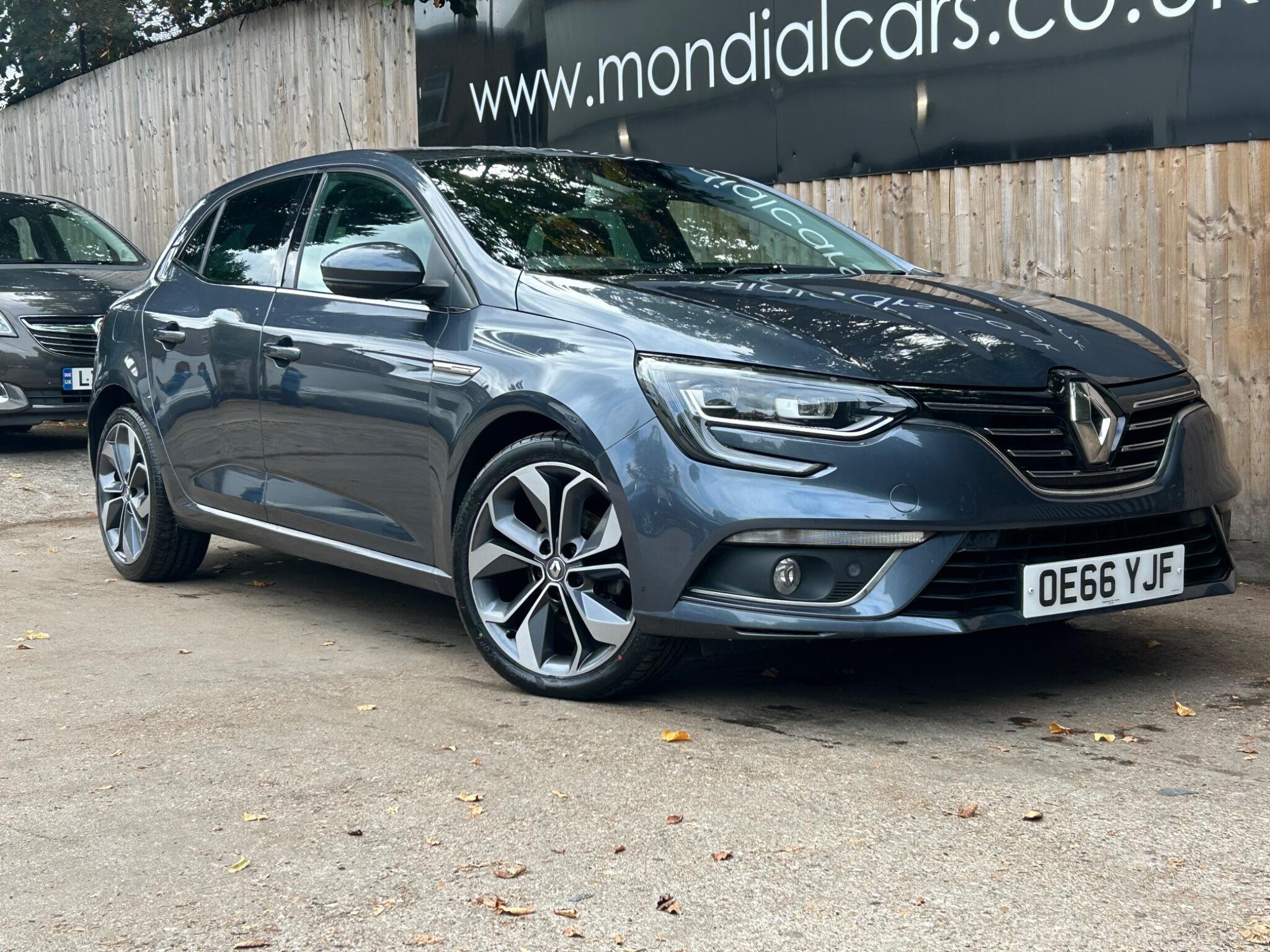 Renault Megane view 9