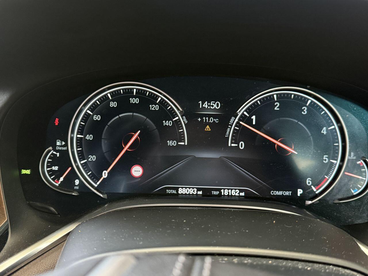 BMW 7 Series view 45