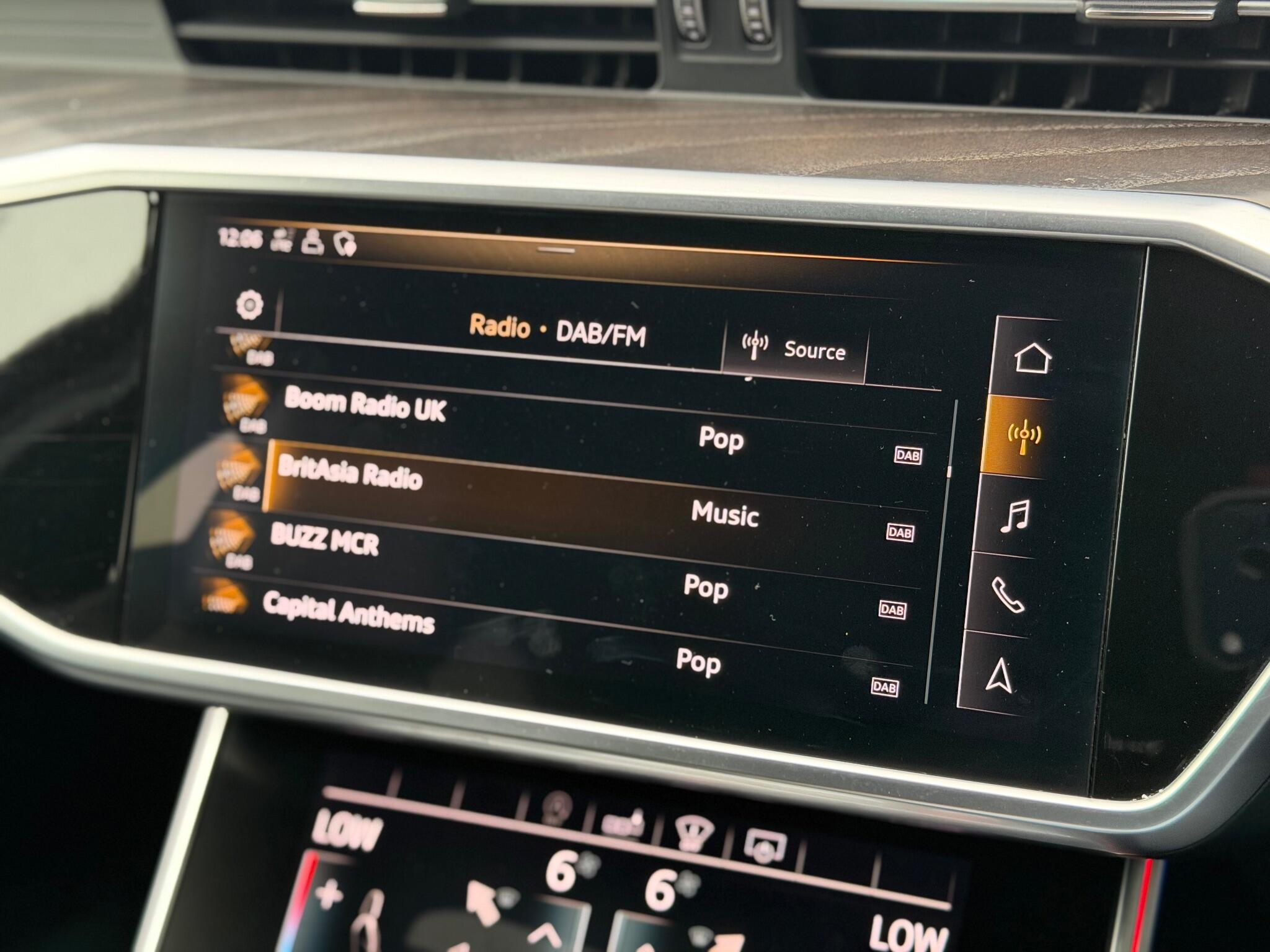 Audi RS6 view 54