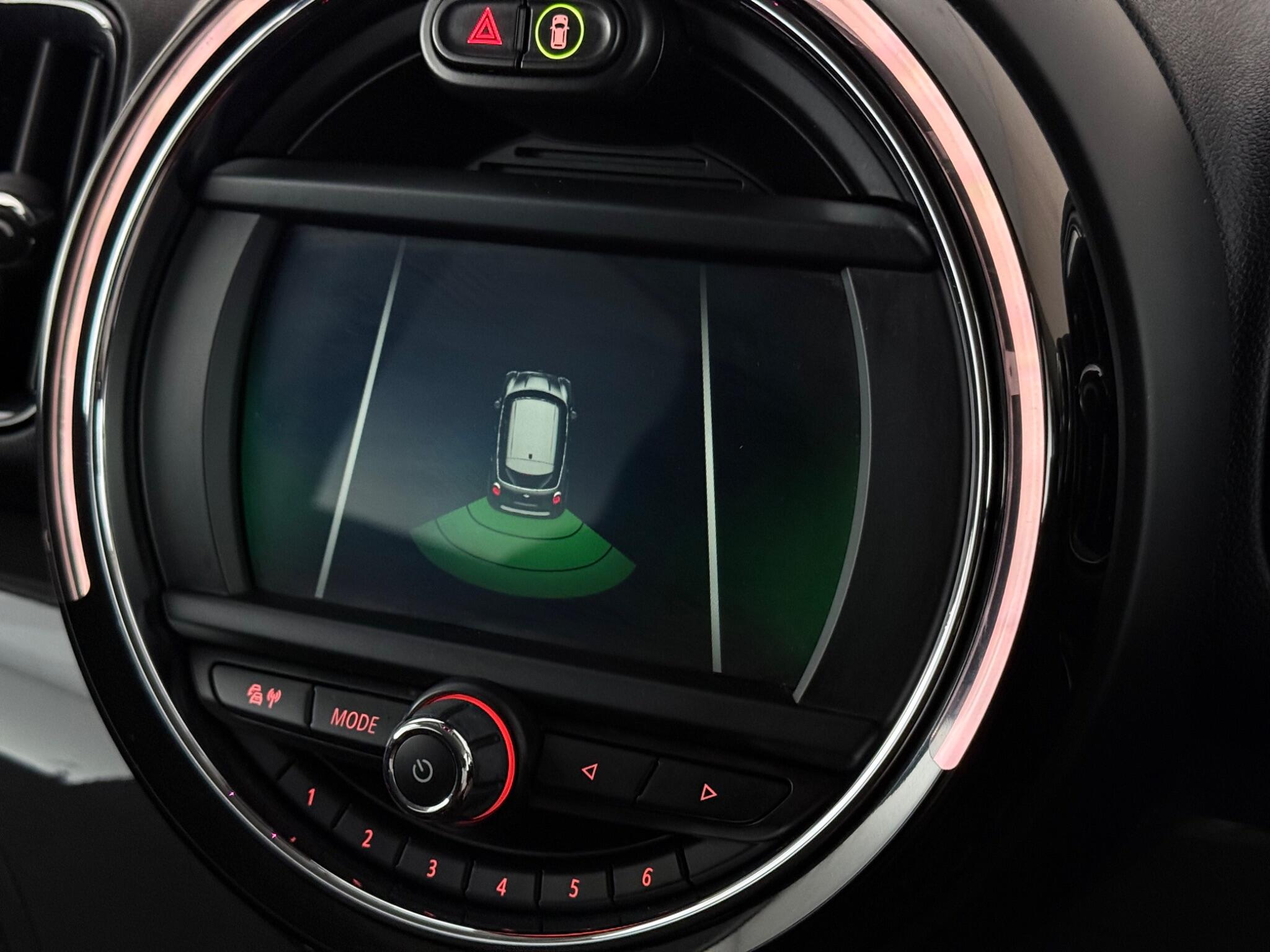 Mini Countryman view 17