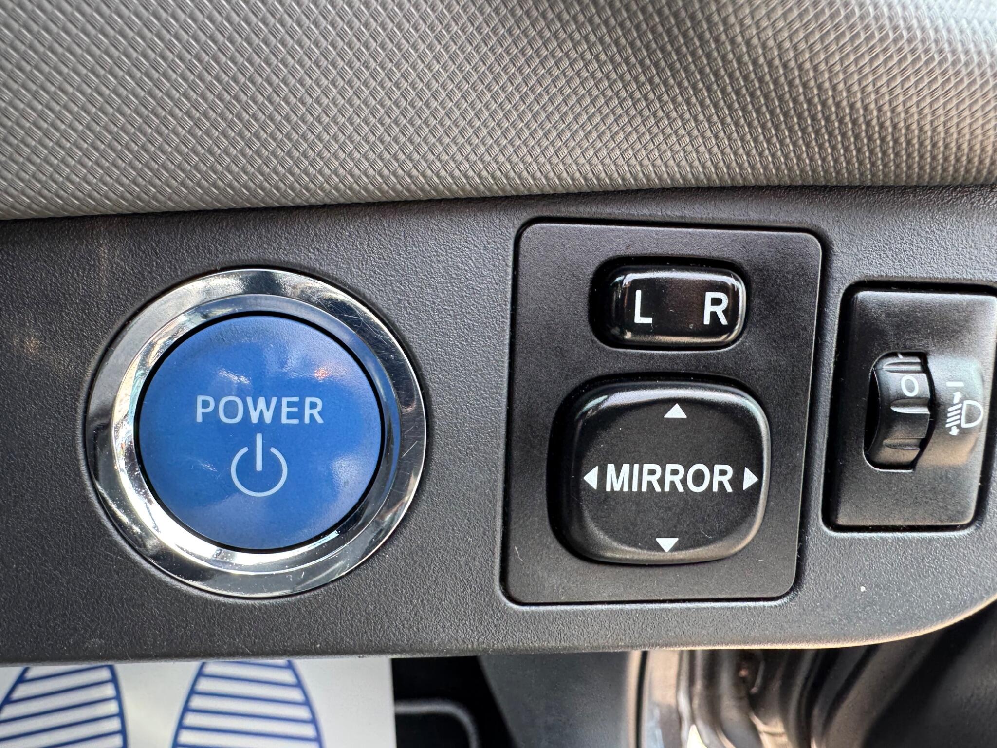 Toyota Yaris view 18