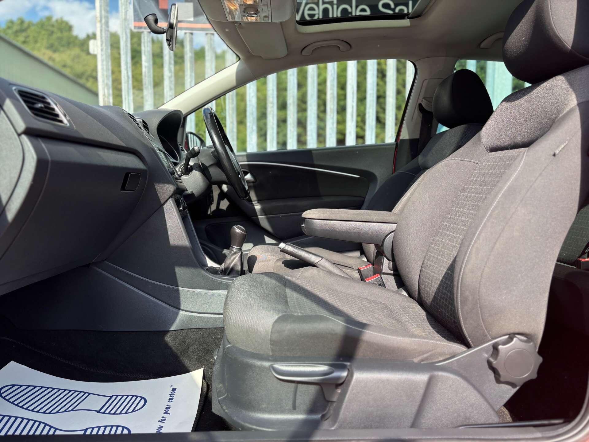 Volkswagen Polo view 33
