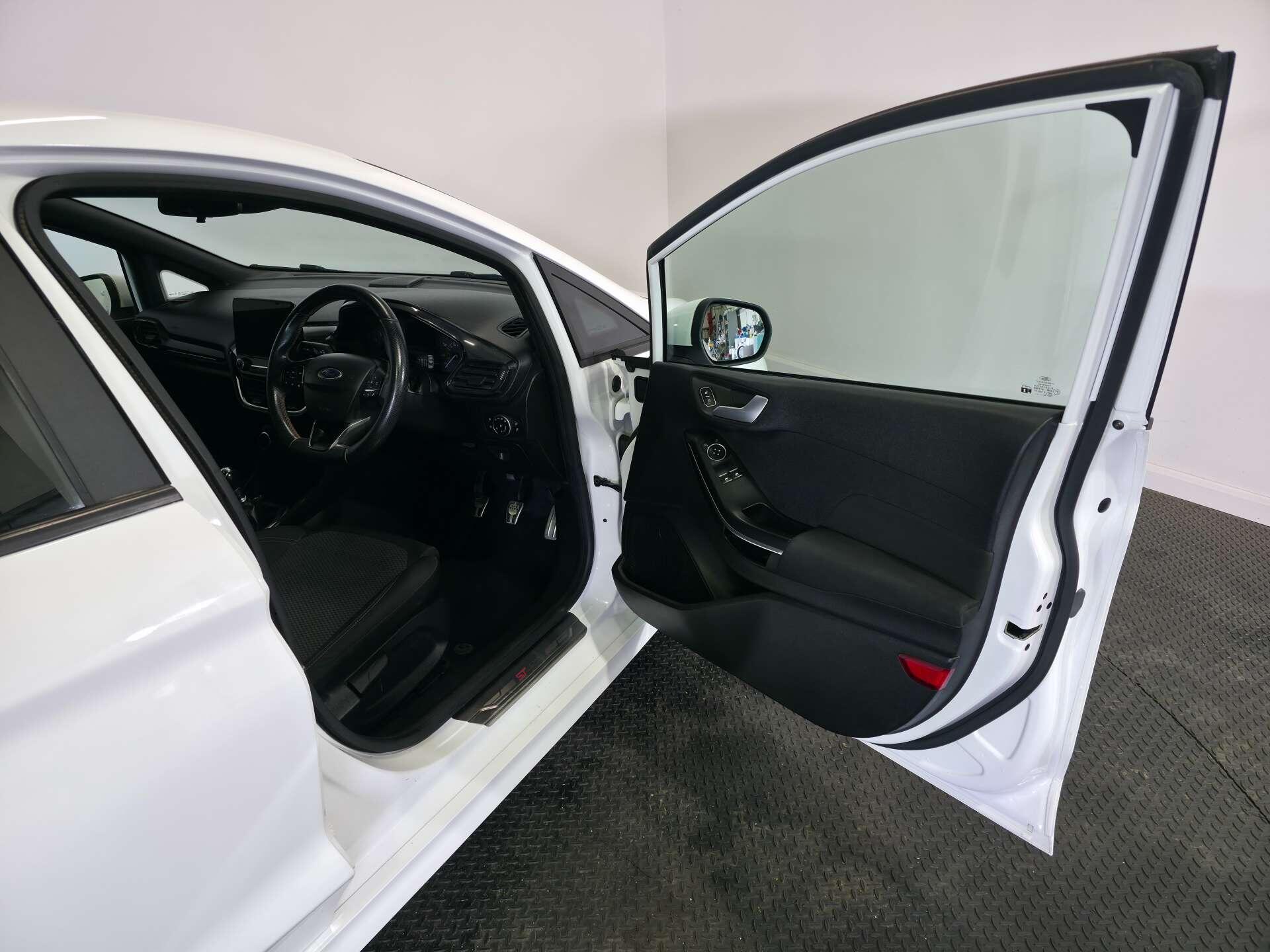 Ford Fiesta view 19