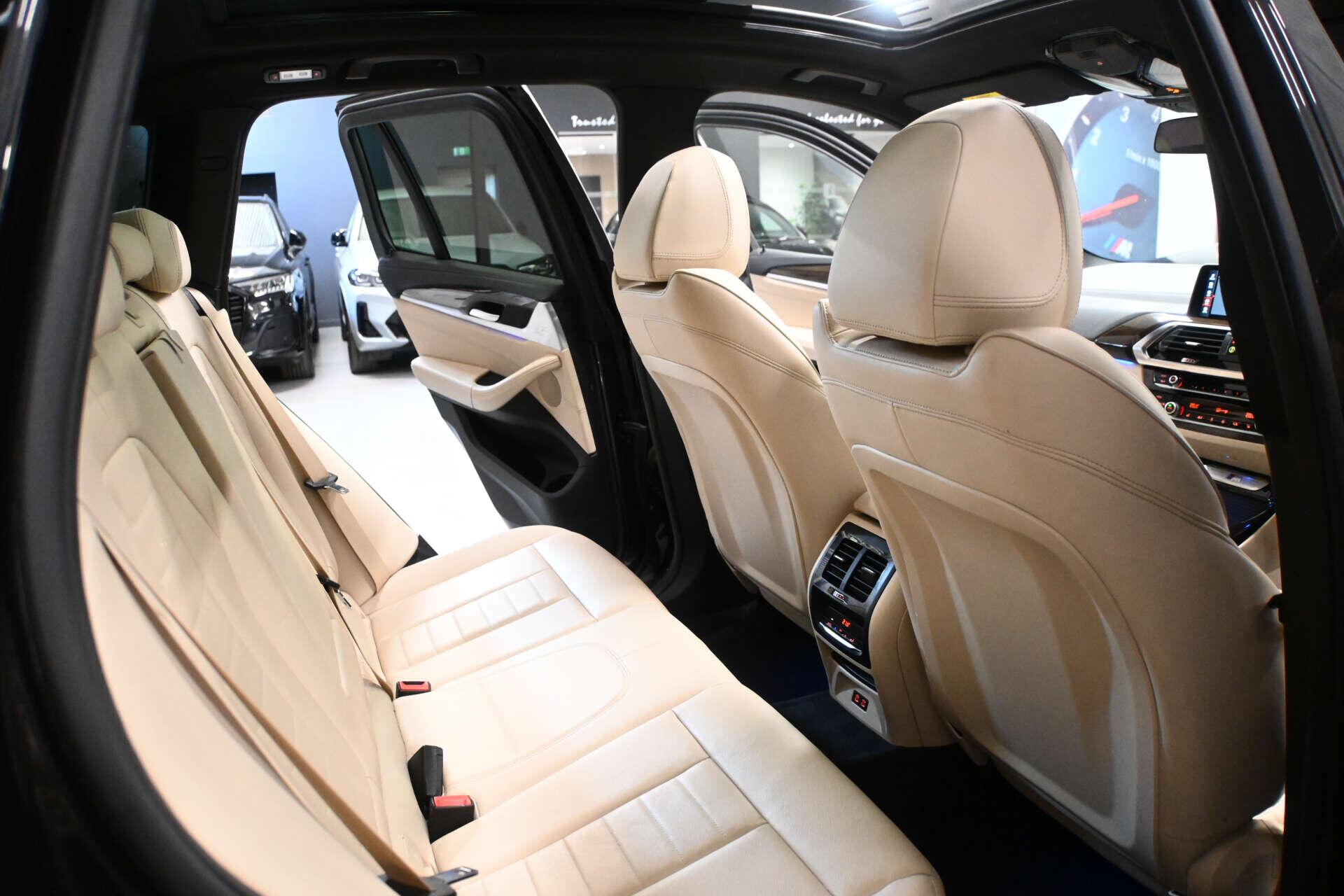 BMW X3 view 28