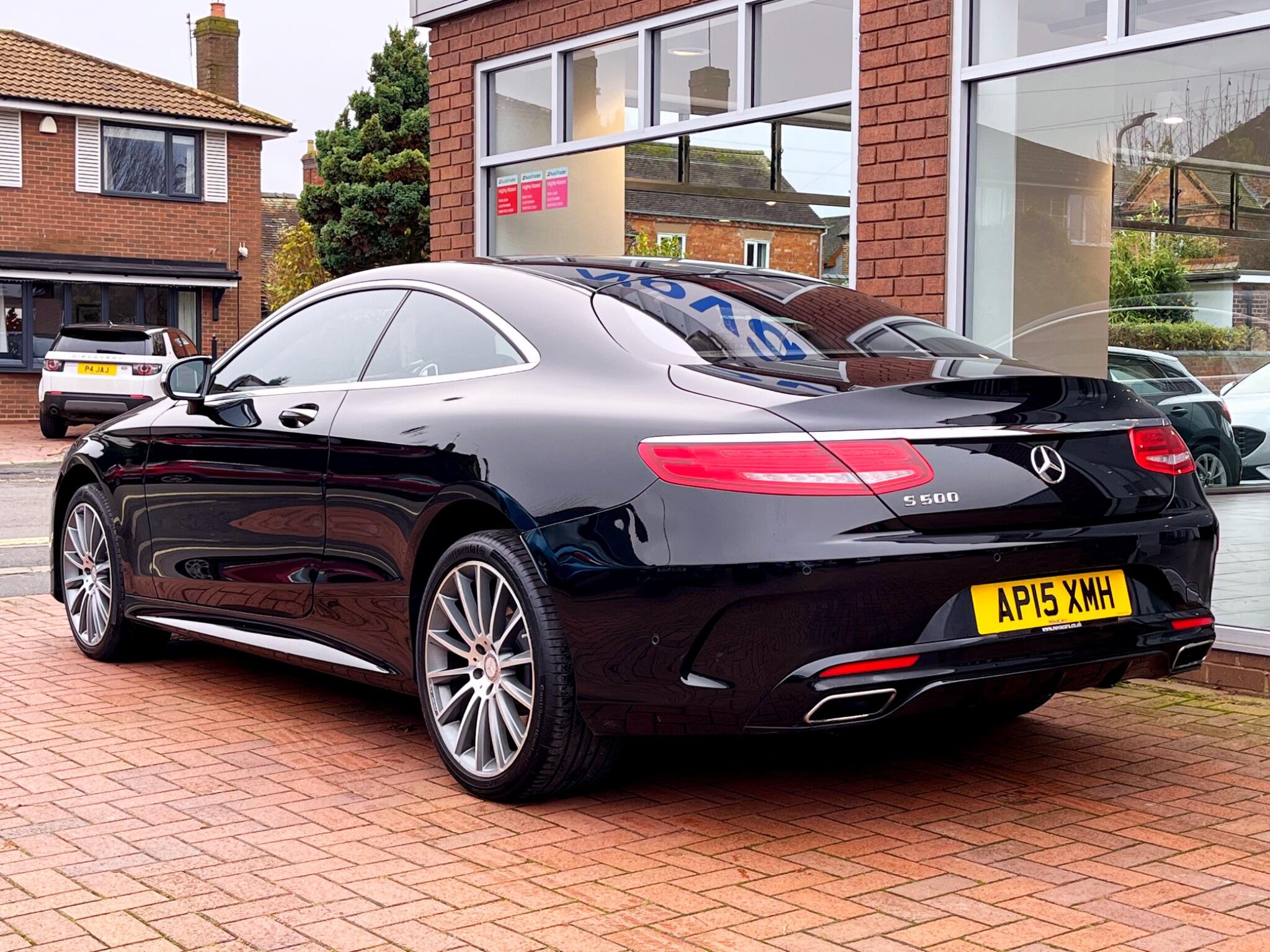 Mercedes-Benz S-Class view 5