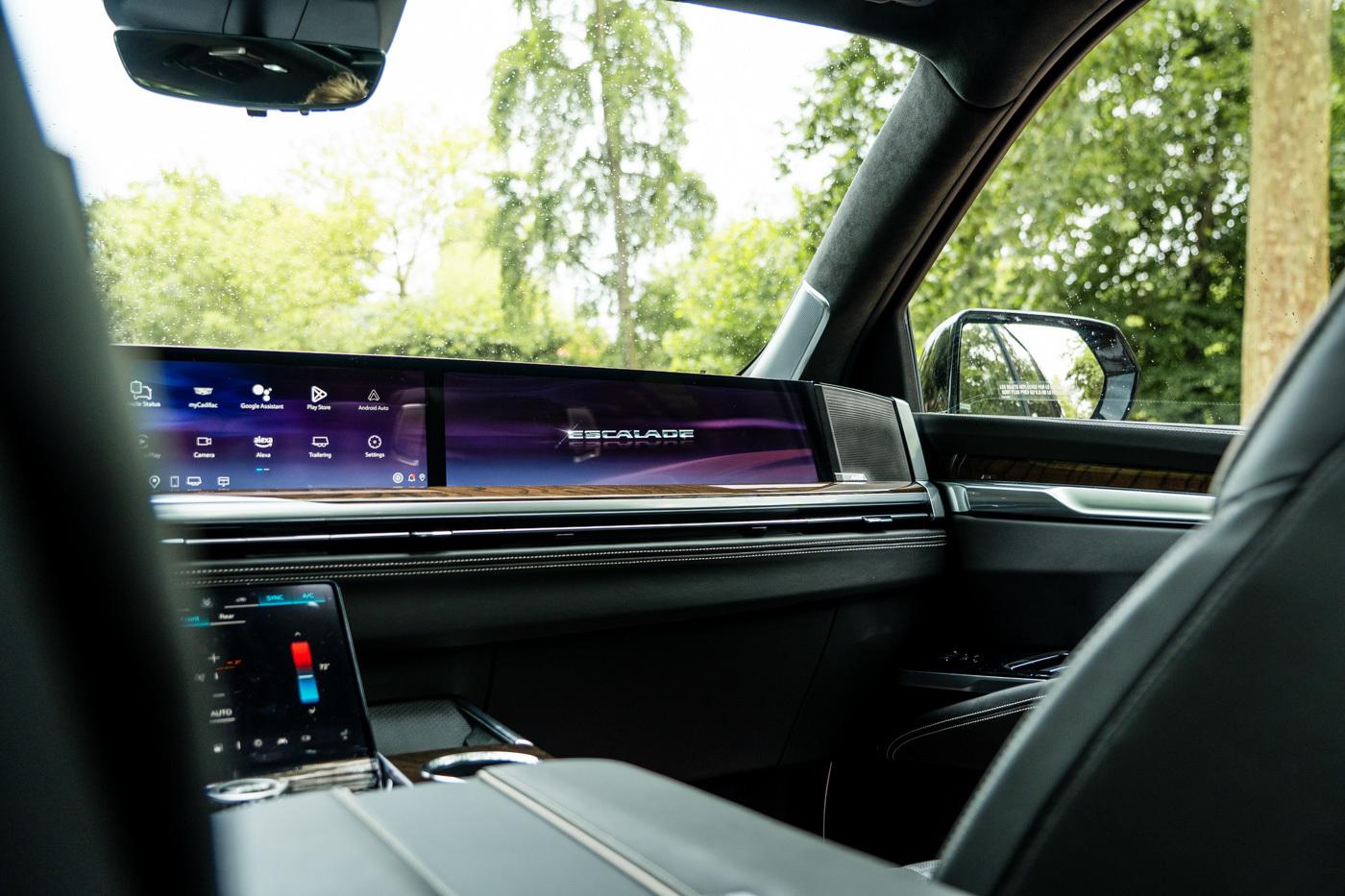 Cadillac Escalade view 48