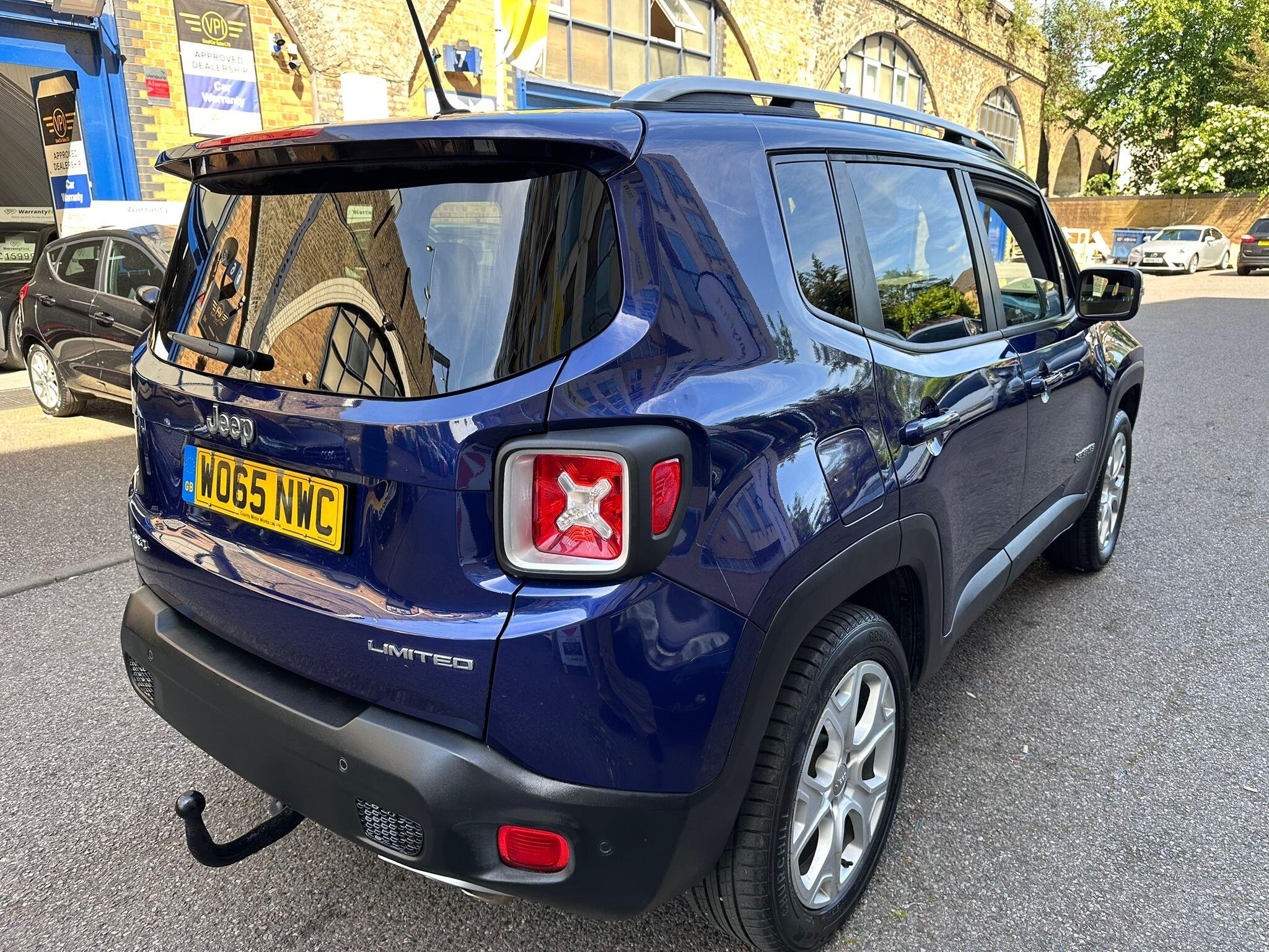 Jeep Renegade view 12