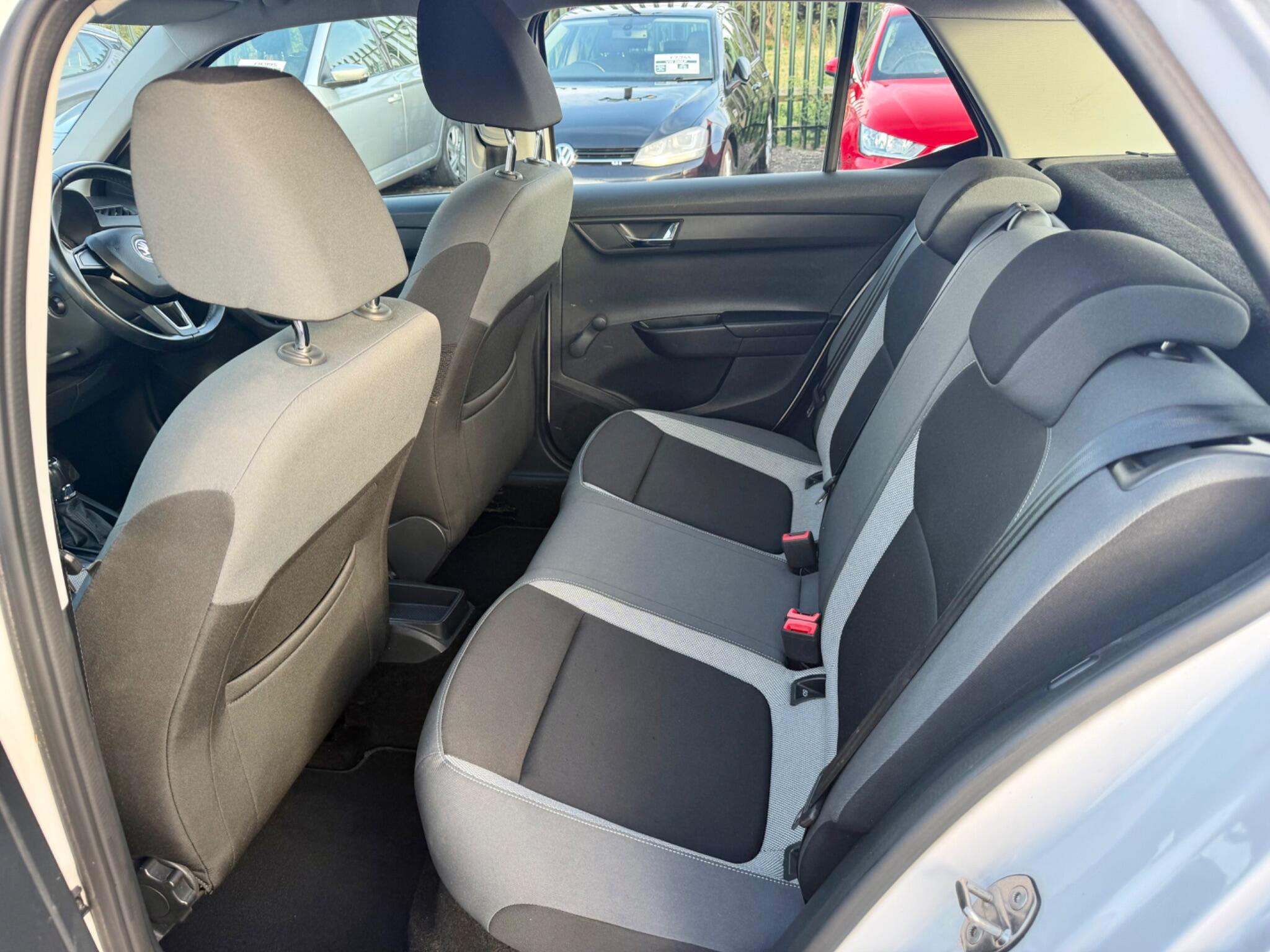 Skoda Fabia view 30
