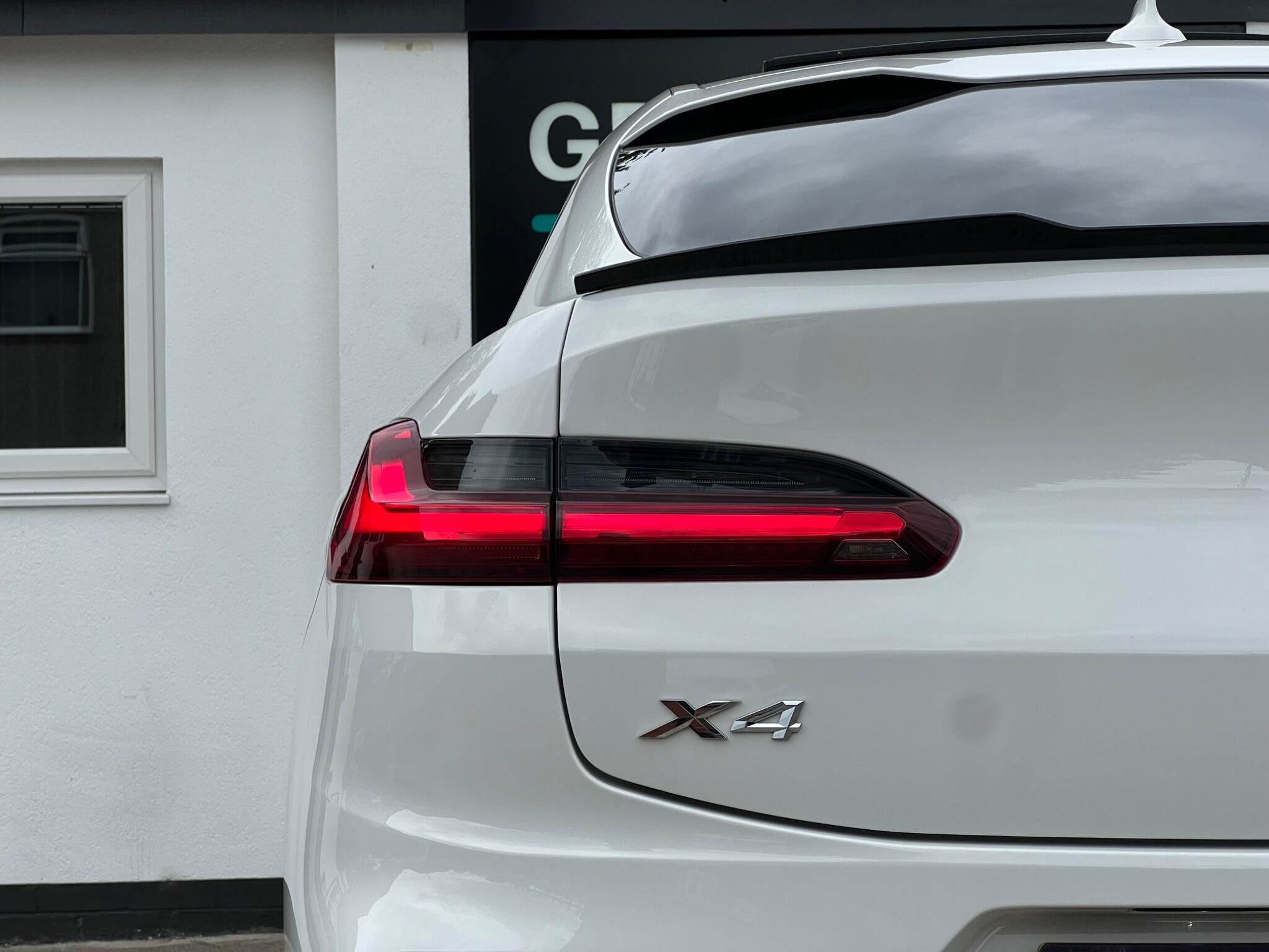 BMW X4 view 27