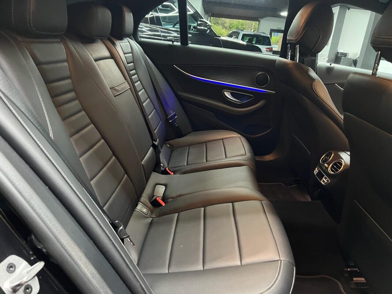Mercedes-Benz E-Class view 42