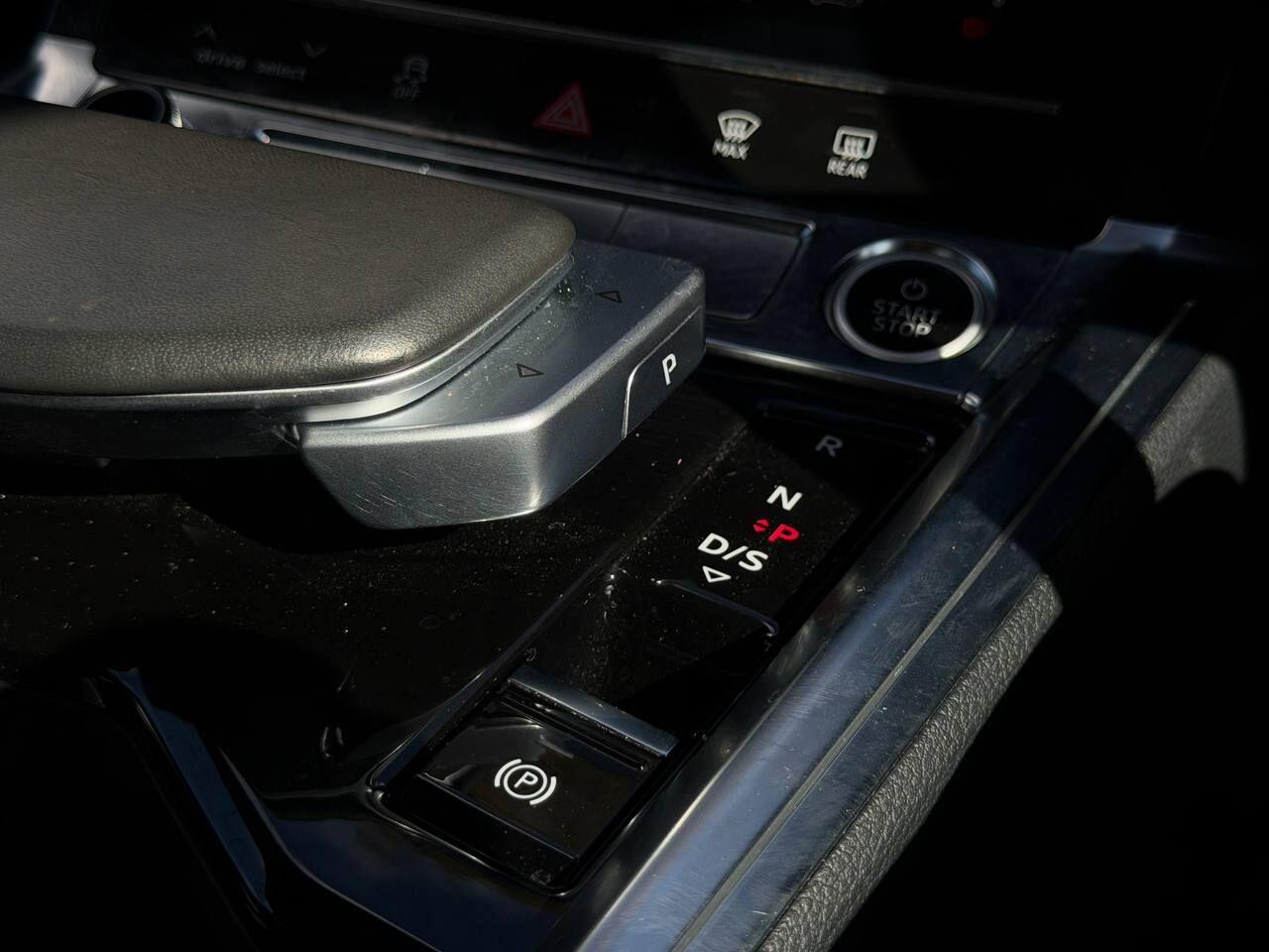 Audi E-Tron view 45