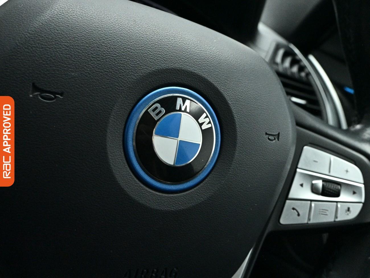 BMW Ix3 view 24
