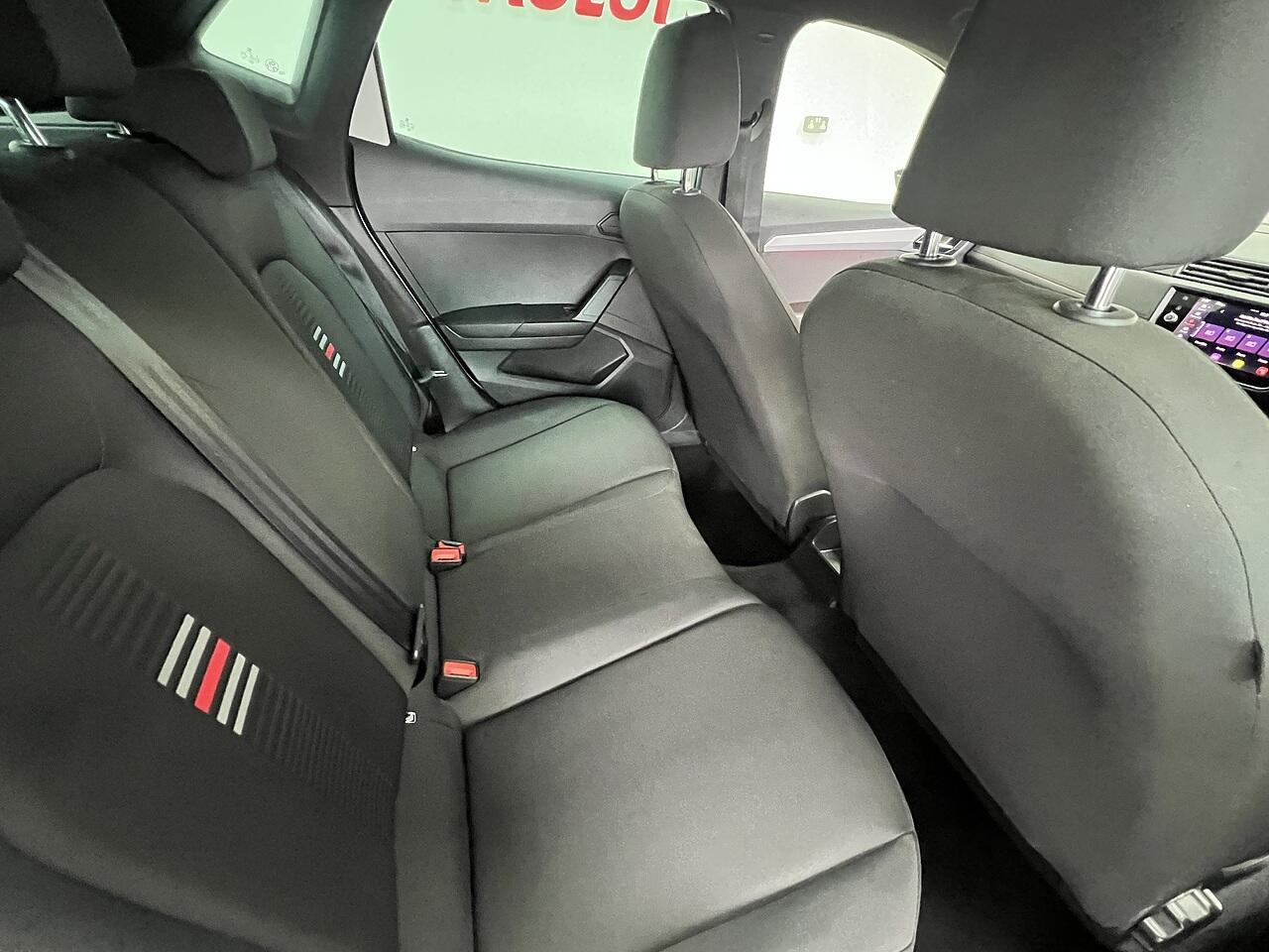 SEAT Ibiza view 16