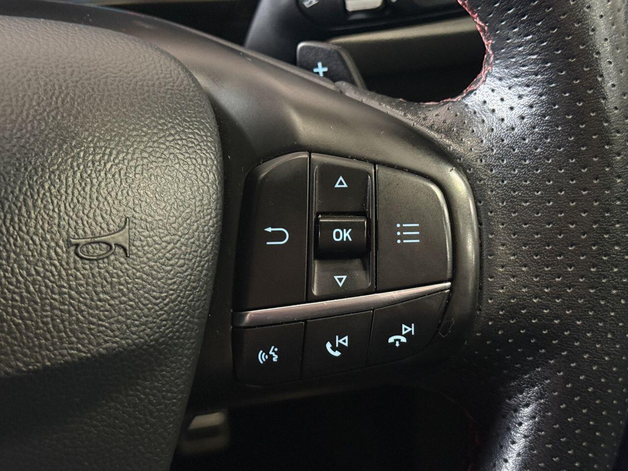 Ford Focus view 39