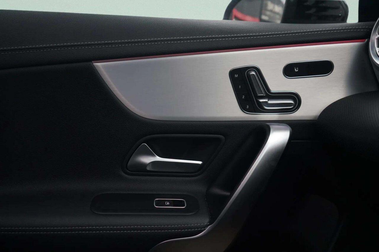 Mercedes-Benz Cla view 48