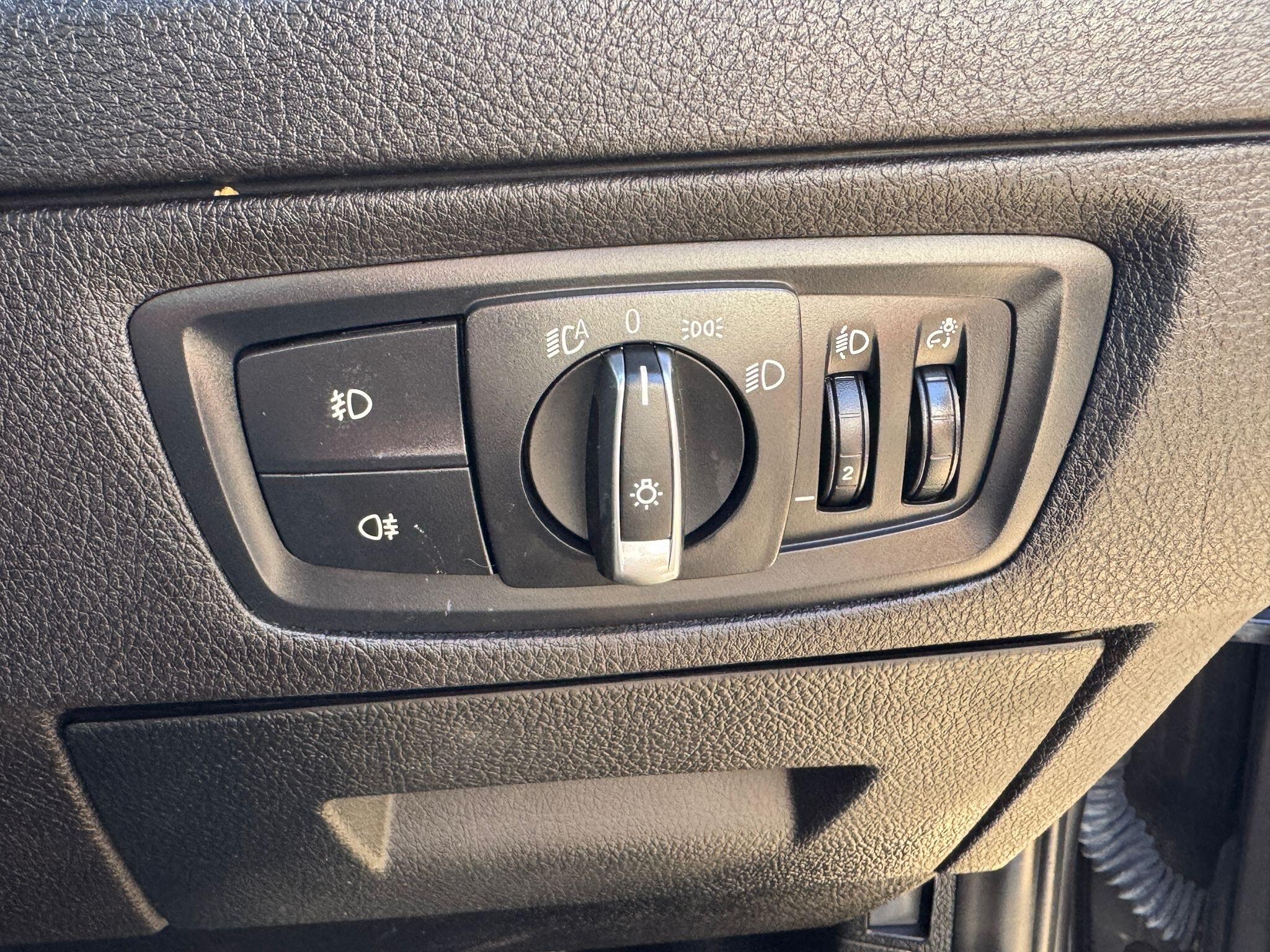 BMW 1 Series view 19