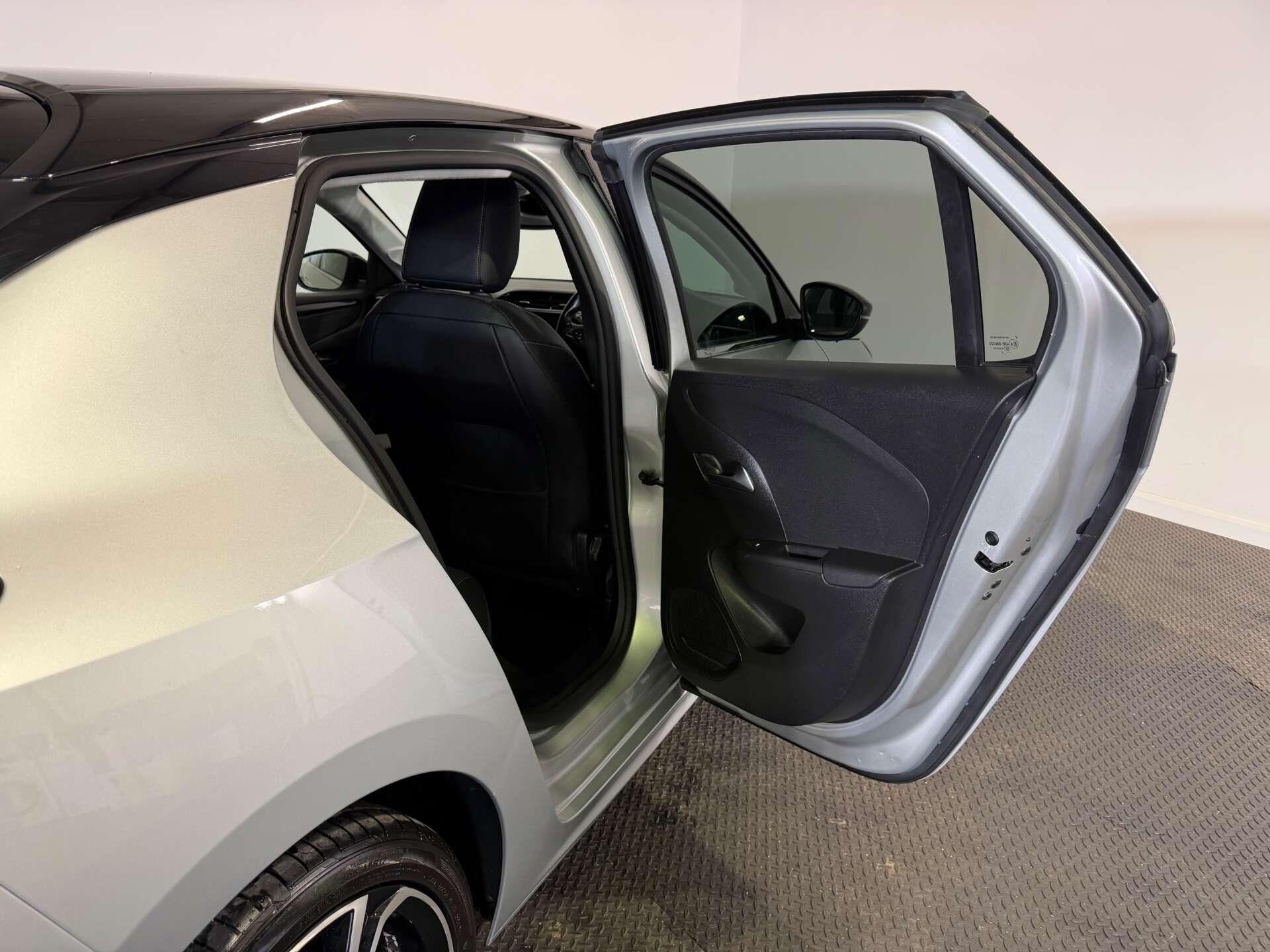 Vauxhall Corsa view 40