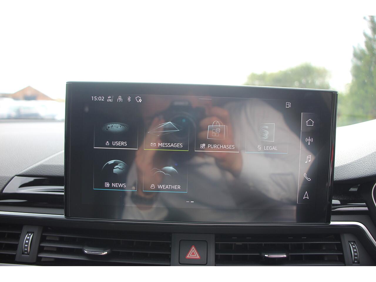 Audi A4 view 22