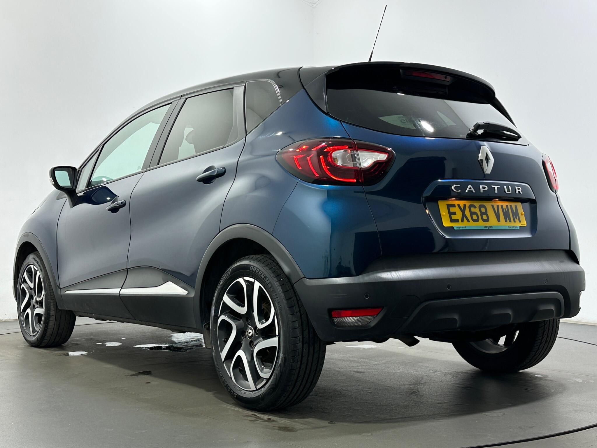 Renault Captur view 45