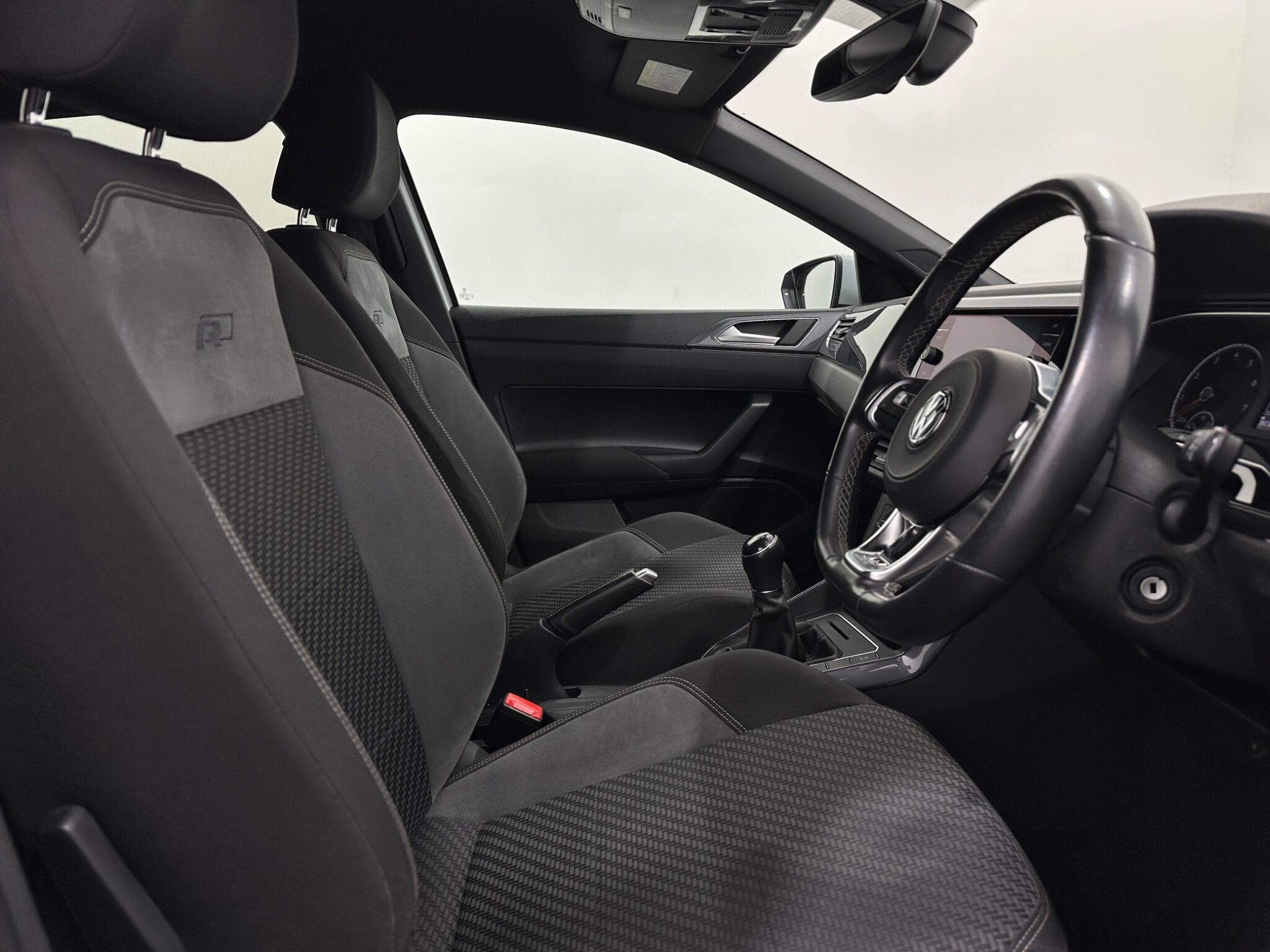 Volkswagen Polo view 31