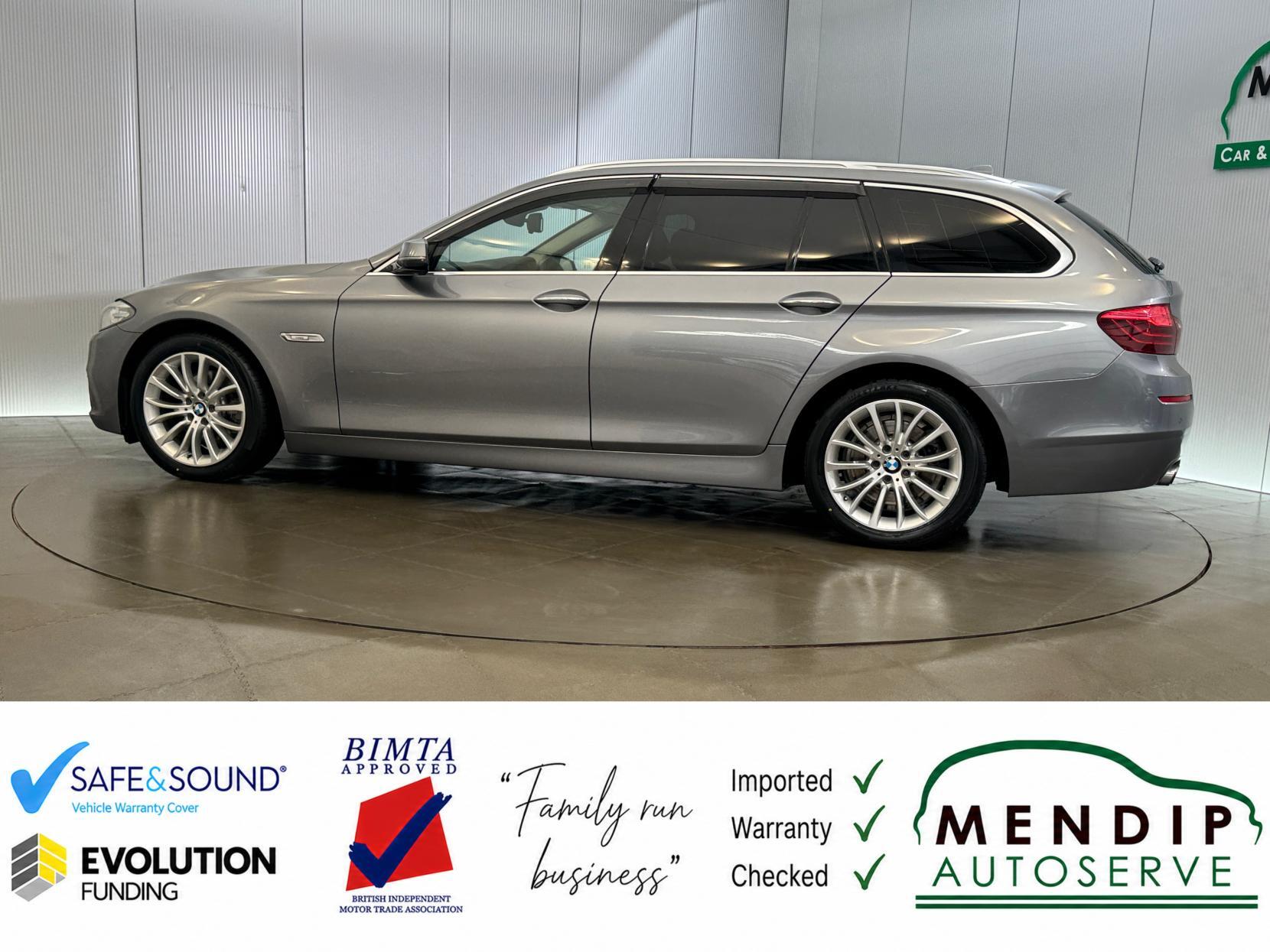 BMW 5 Series view 7