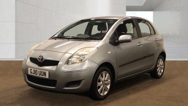 Toyota Yaris view 2