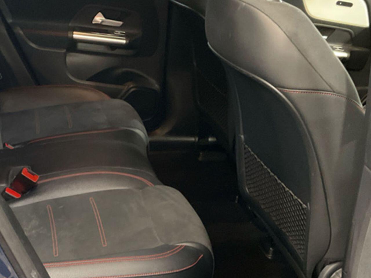 Mercedes-Benz Eqa view 8