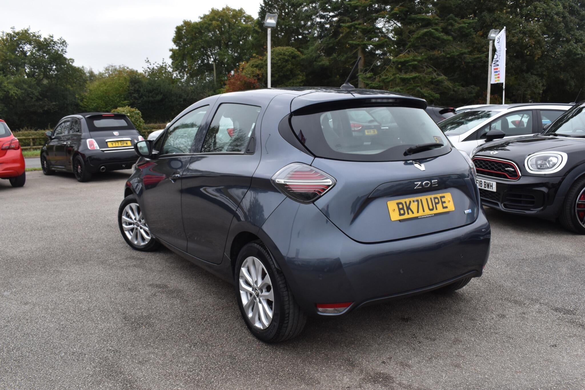 Zoe - R110 EV50 52kWh Iconic Auto 5dr (Rapid Charge) - Image 3