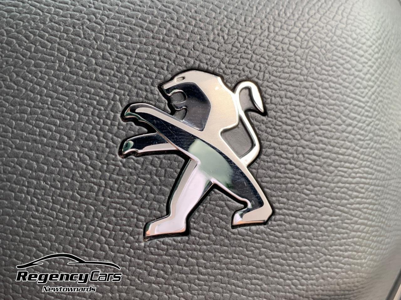 Peugeot 208 view 48