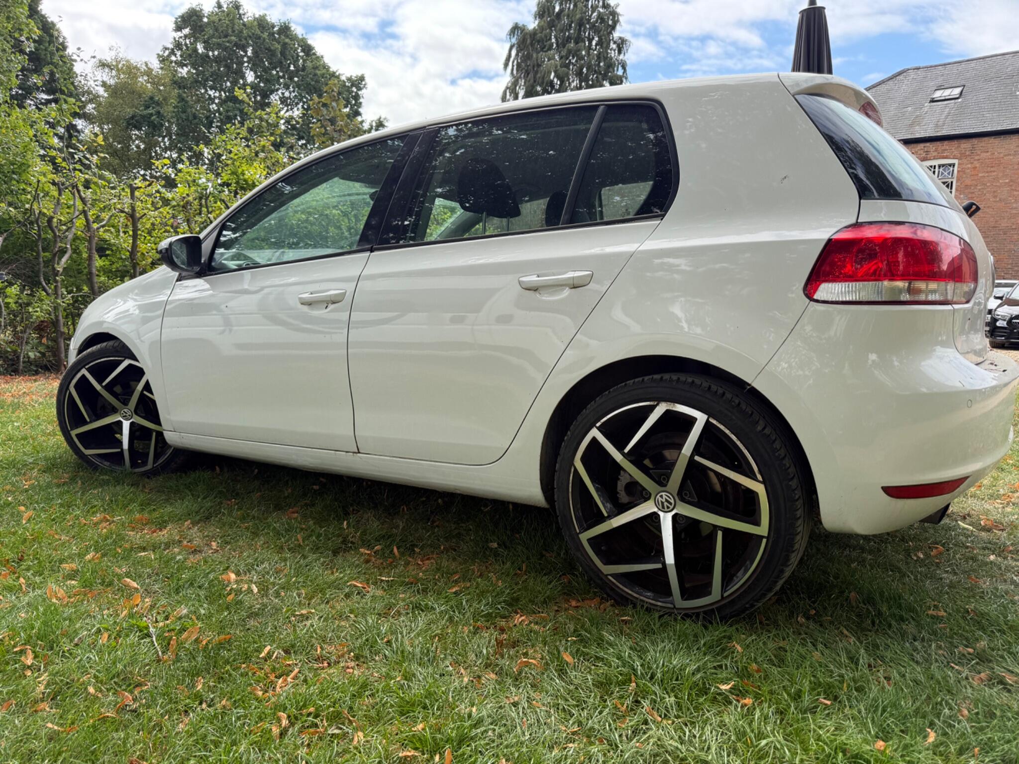 Rear Left view