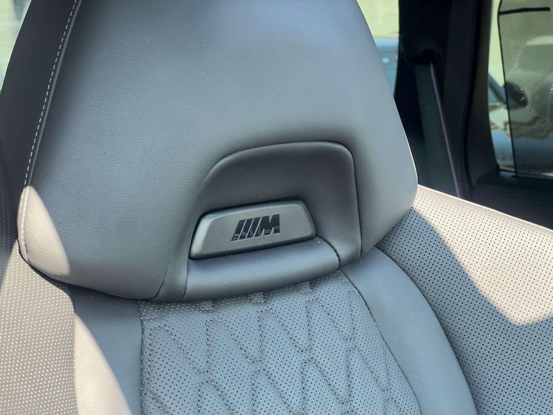 BMW X5 view 20
