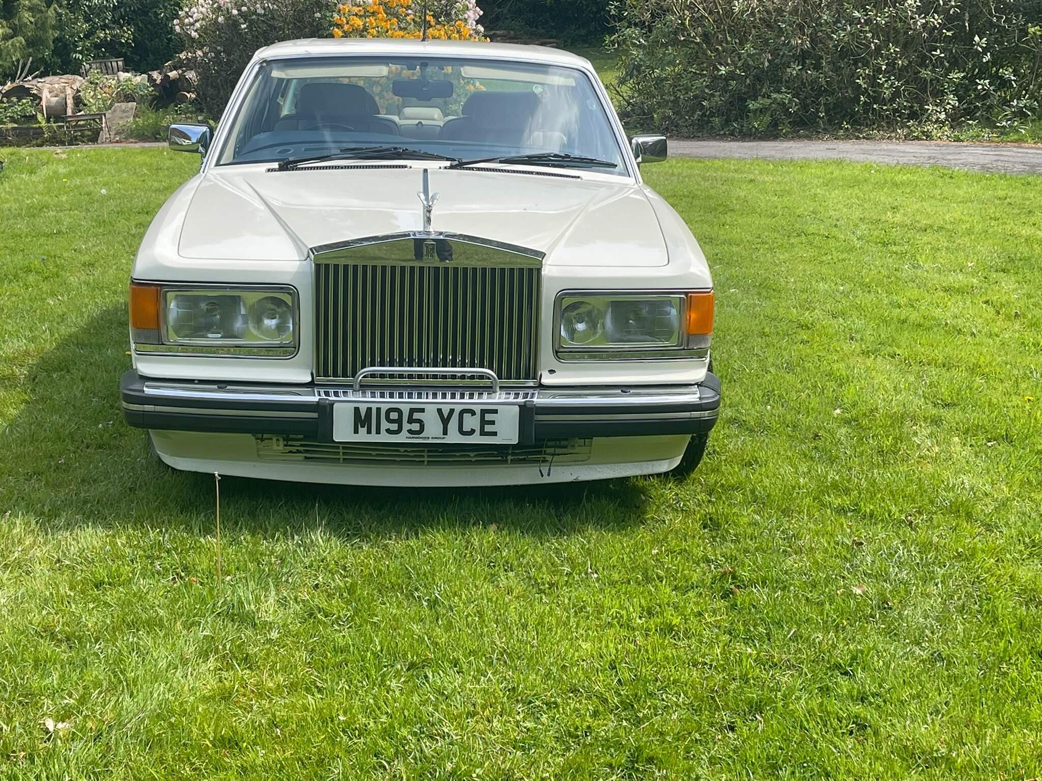 Rolls-Royce Silver Spur