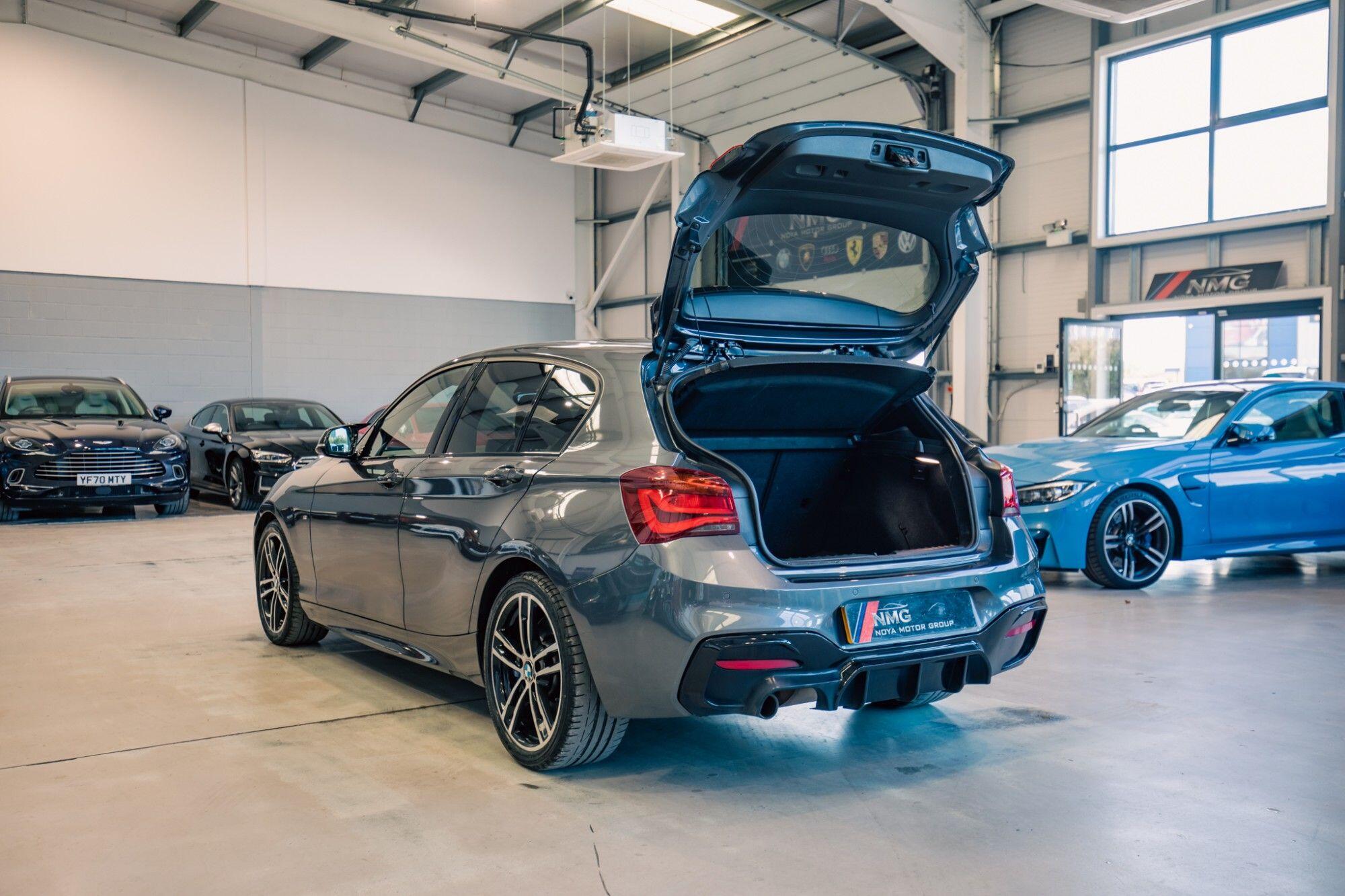 BMW 1 Series view 30