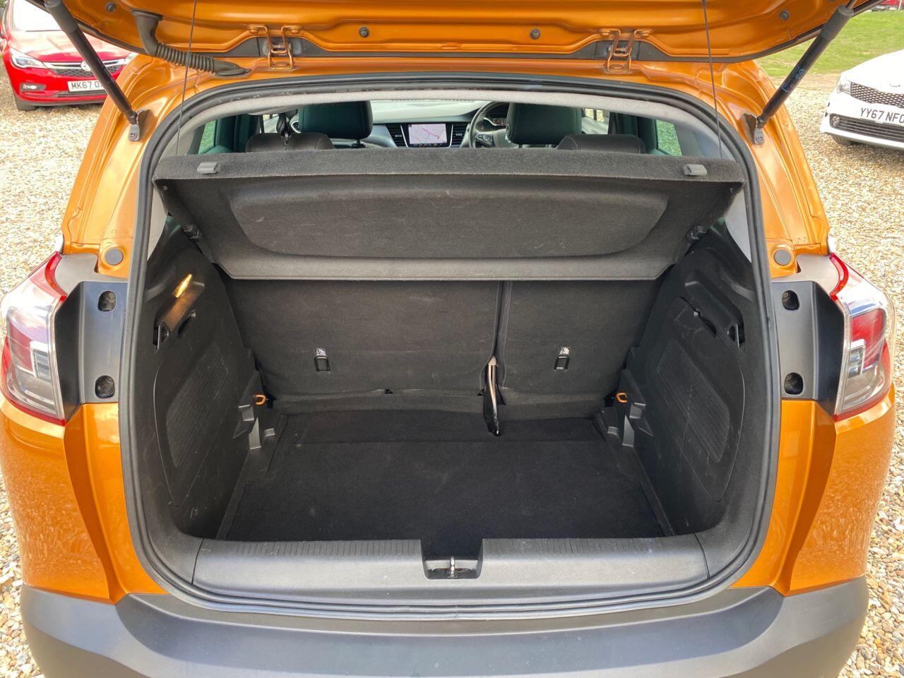 Vauxhall Crossland X view 27
