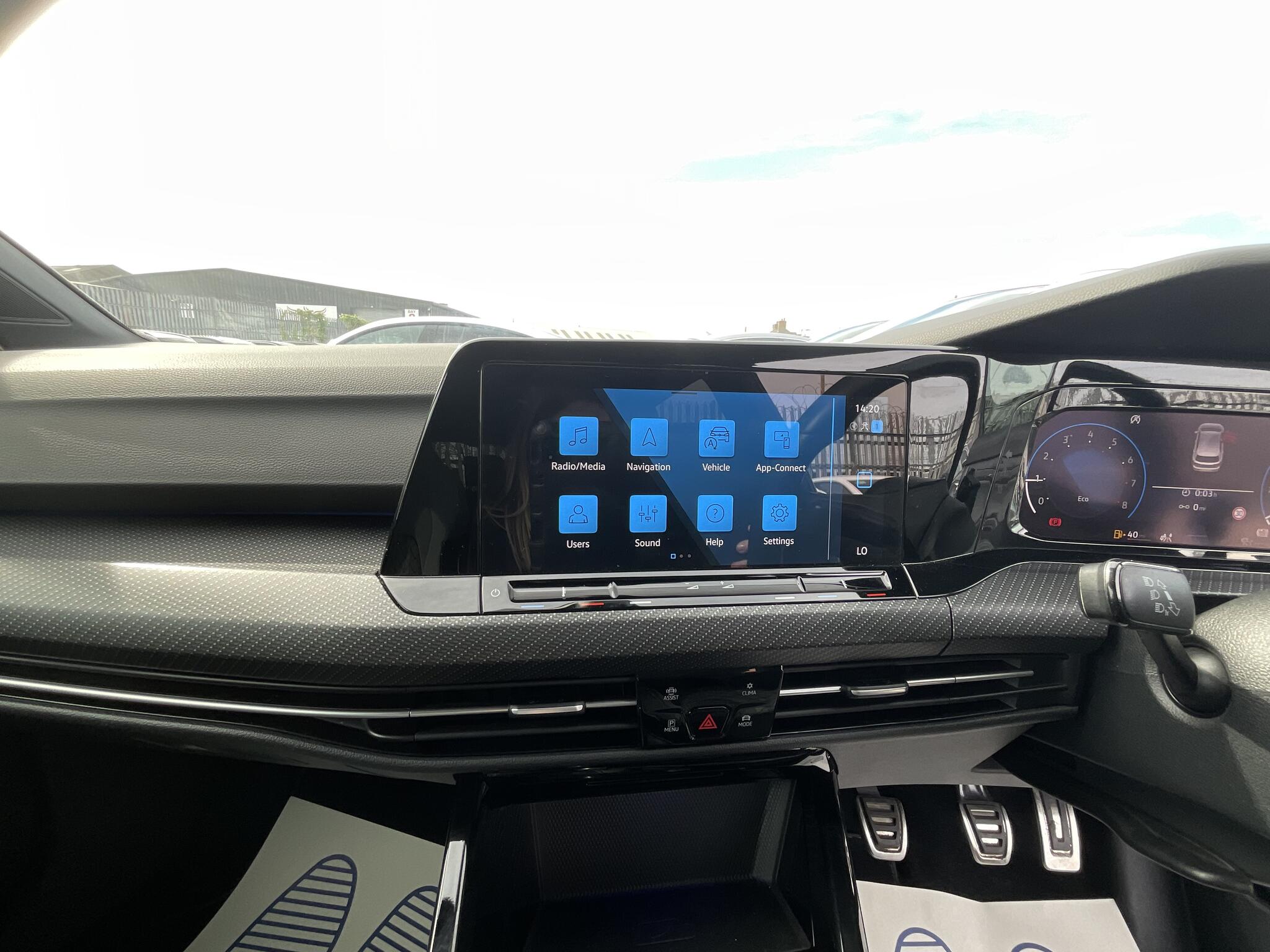Volkswagen Golf view 26