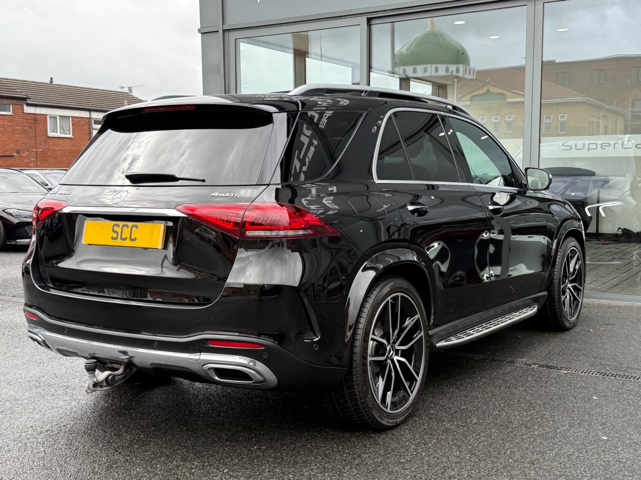 Mercedes-Benz Gle view 13