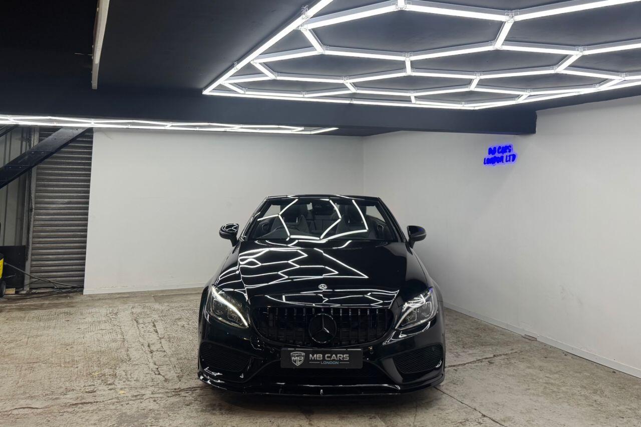 Mercedes-Benz C-Class view 4
