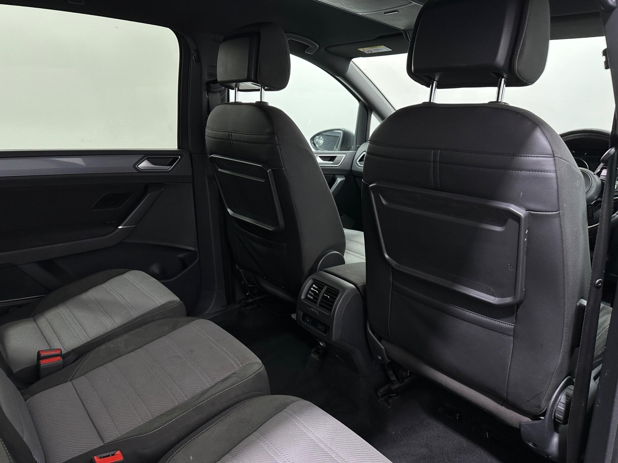 Volkswagen Touran view 41