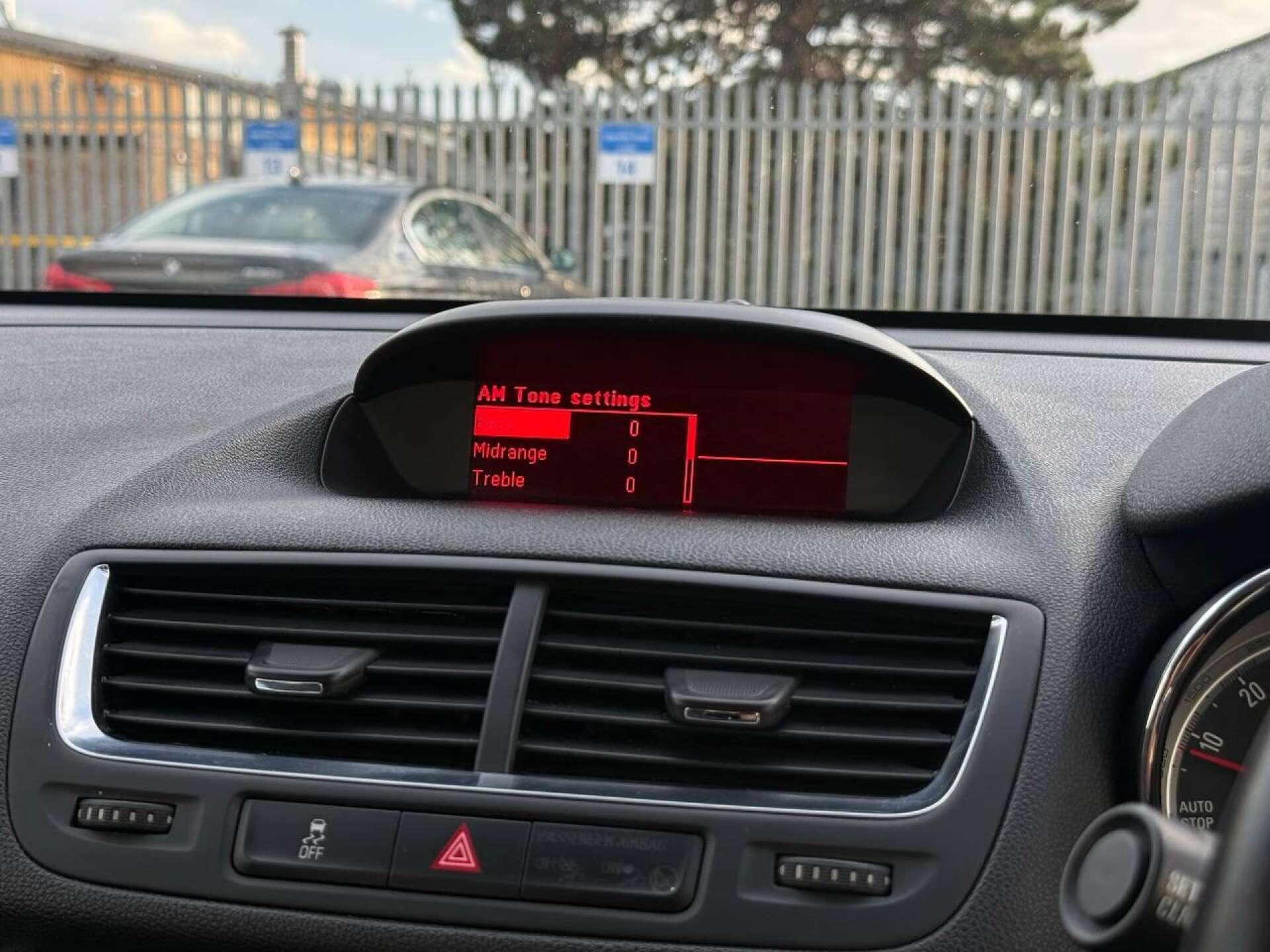 Vauxhall Mokka view 66