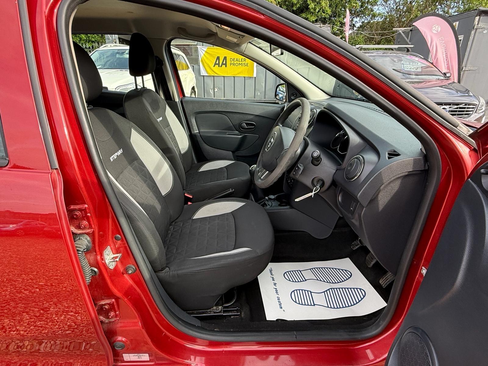 Dacia Sandero Stepway view 29