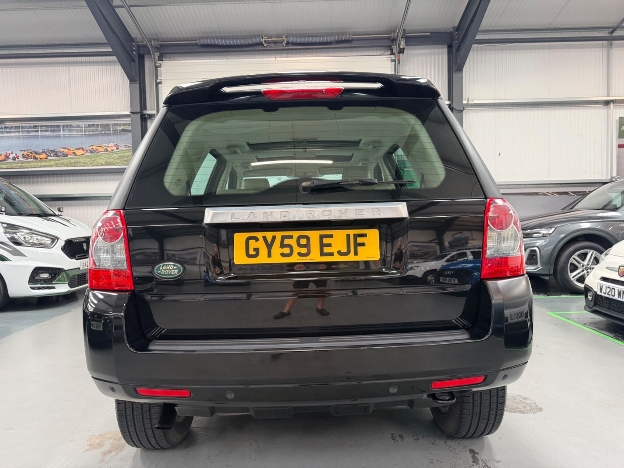 Land Rover Freelander view 18