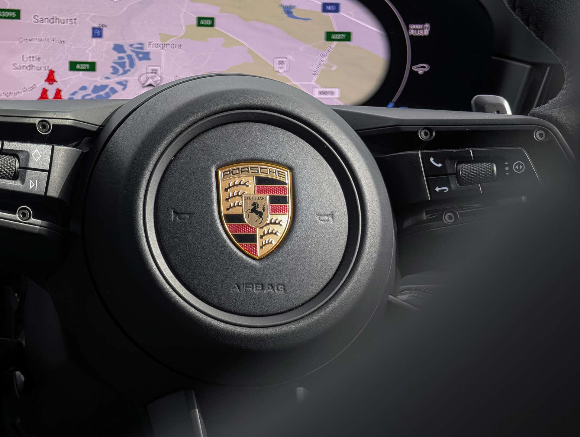 Porsche Cayenne view 41