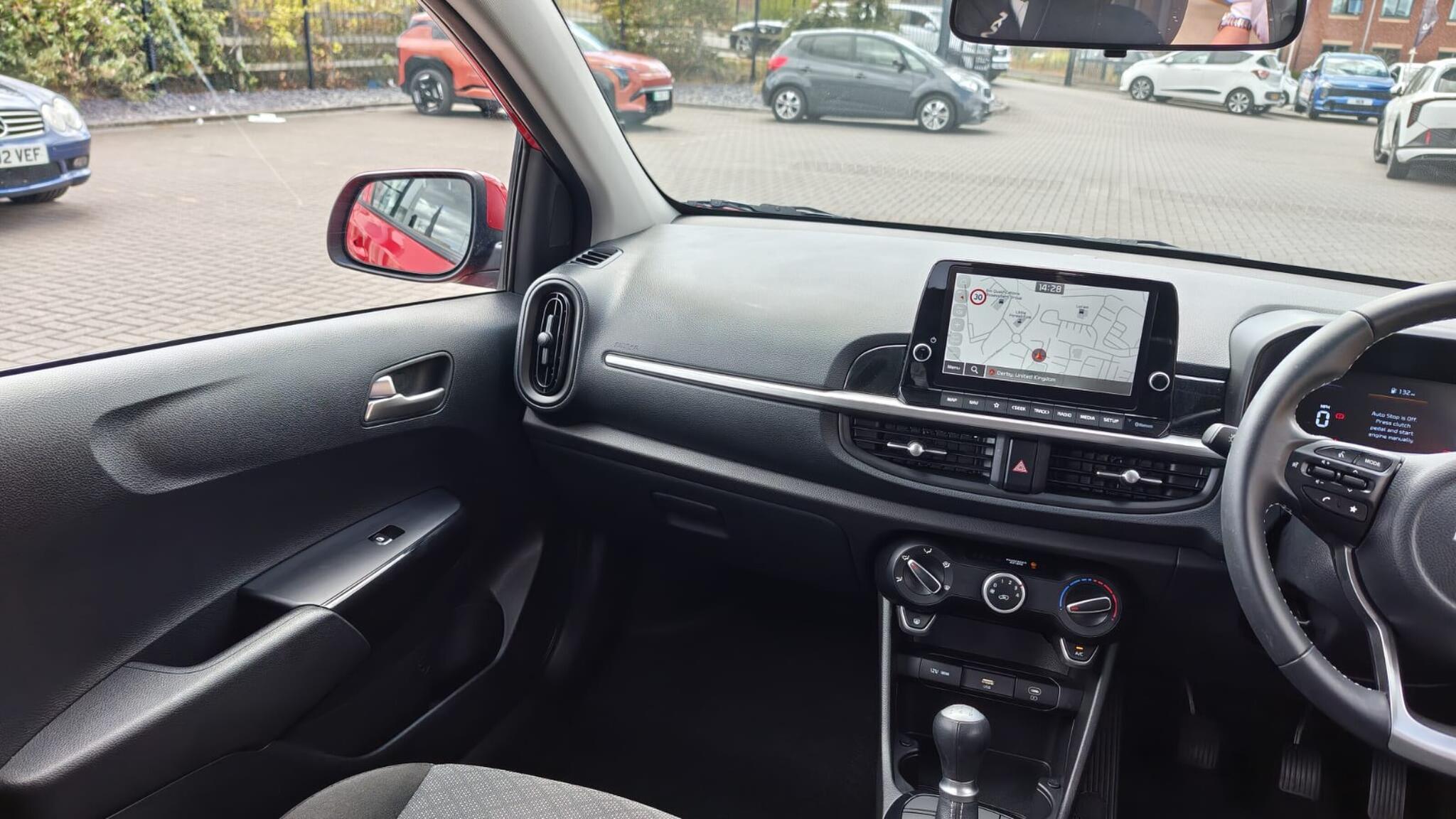 Kia Picanto view 18